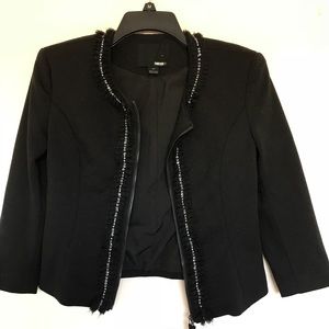 Cropped black blazer